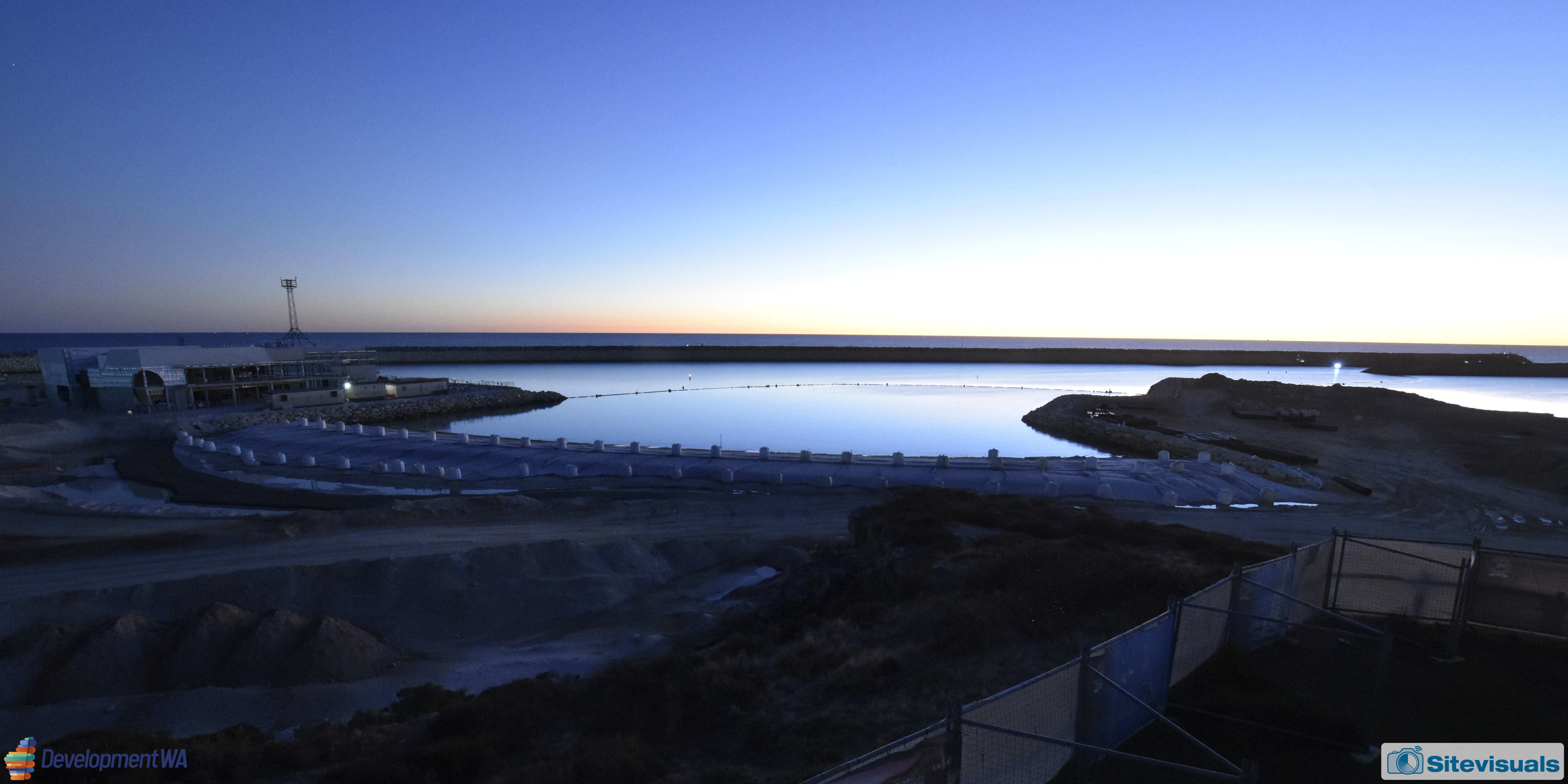 Ocean Reef Marina, Southern Breakwater, 17-May-2025 6:00 pm